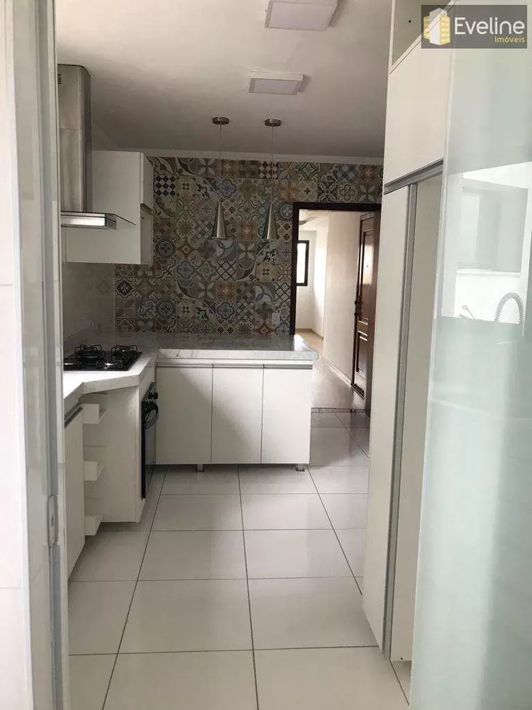 Apartamento à venda com 4 quartos - Foto 1