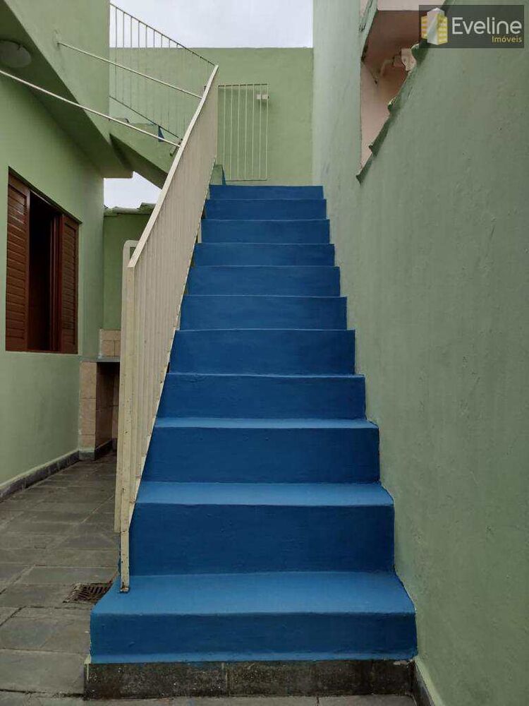 Casa, 2 quartos, 155 m² - Foto 4