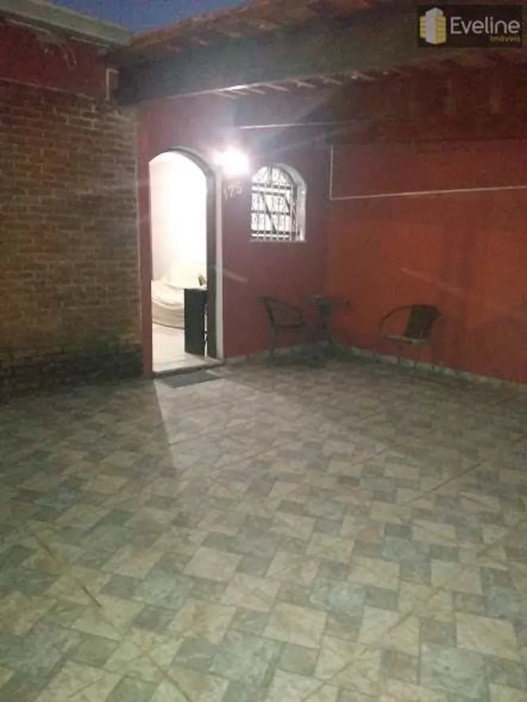 Casa, 2 quartos, 66 m² - Foto 1
