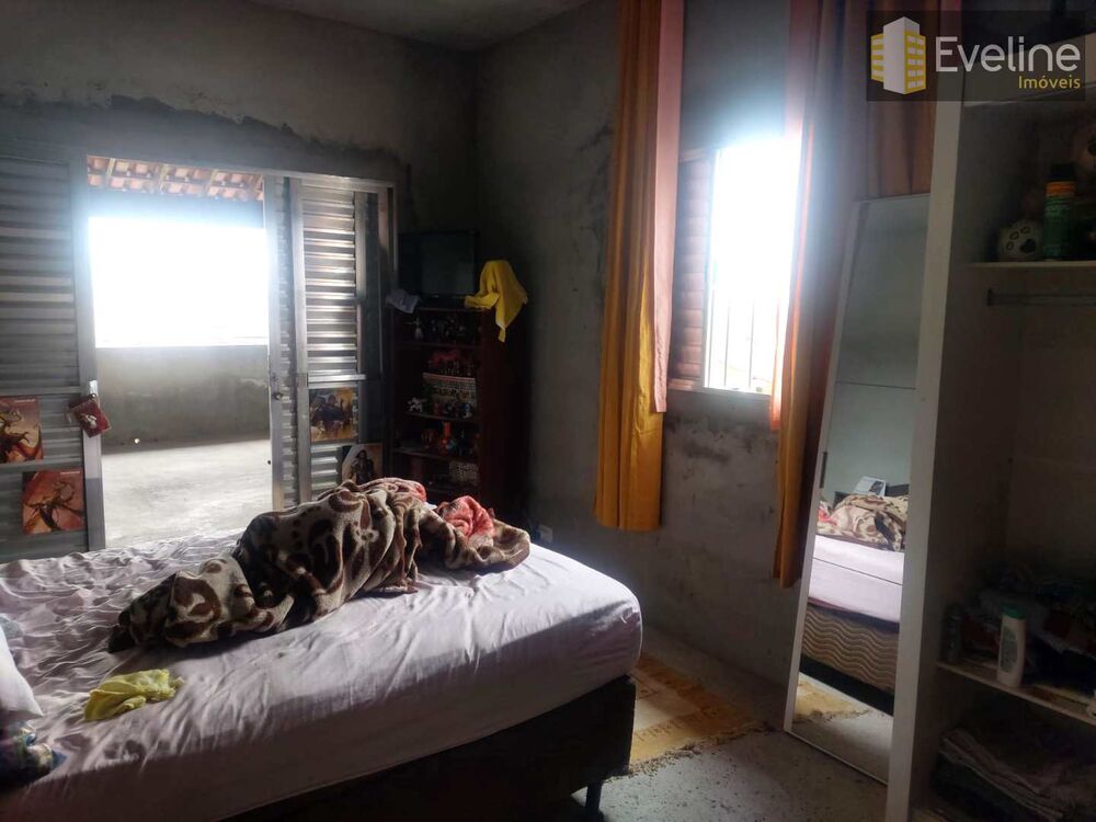 Sobrado, 3 quartos, 246 m² - Foto 1