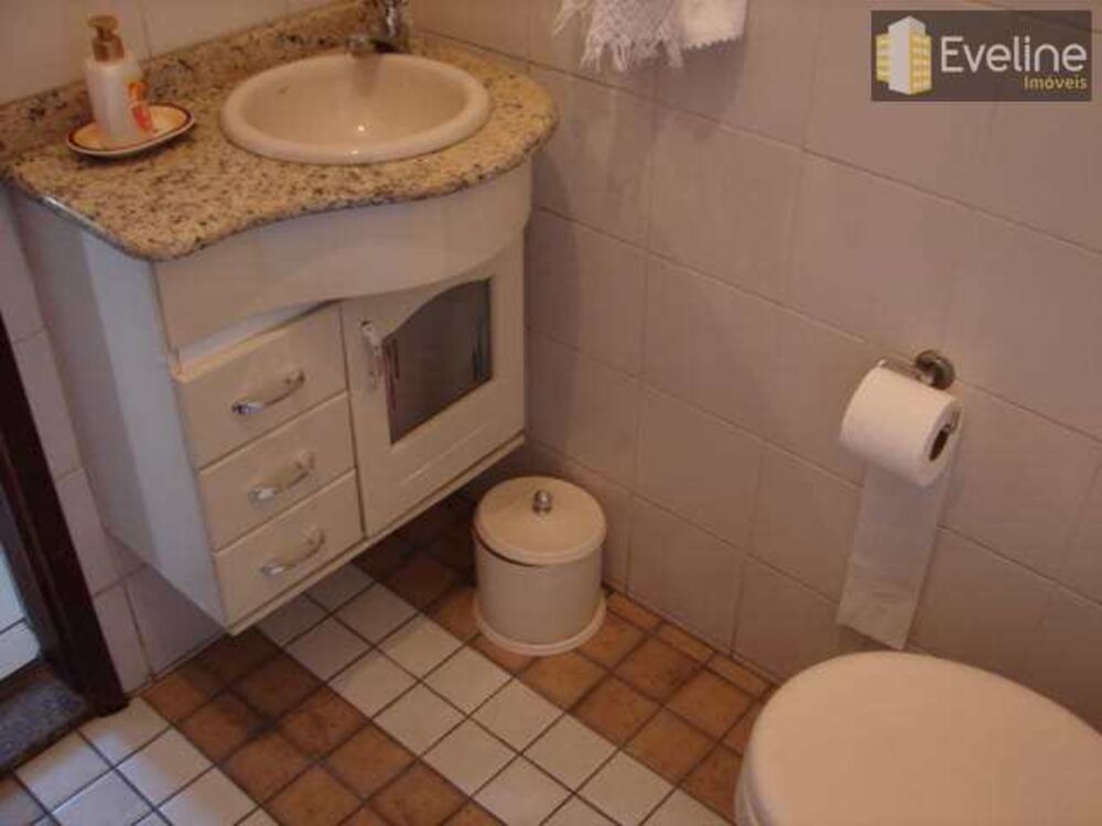 Casa, 2 quartos, 350 m² - Foto 2