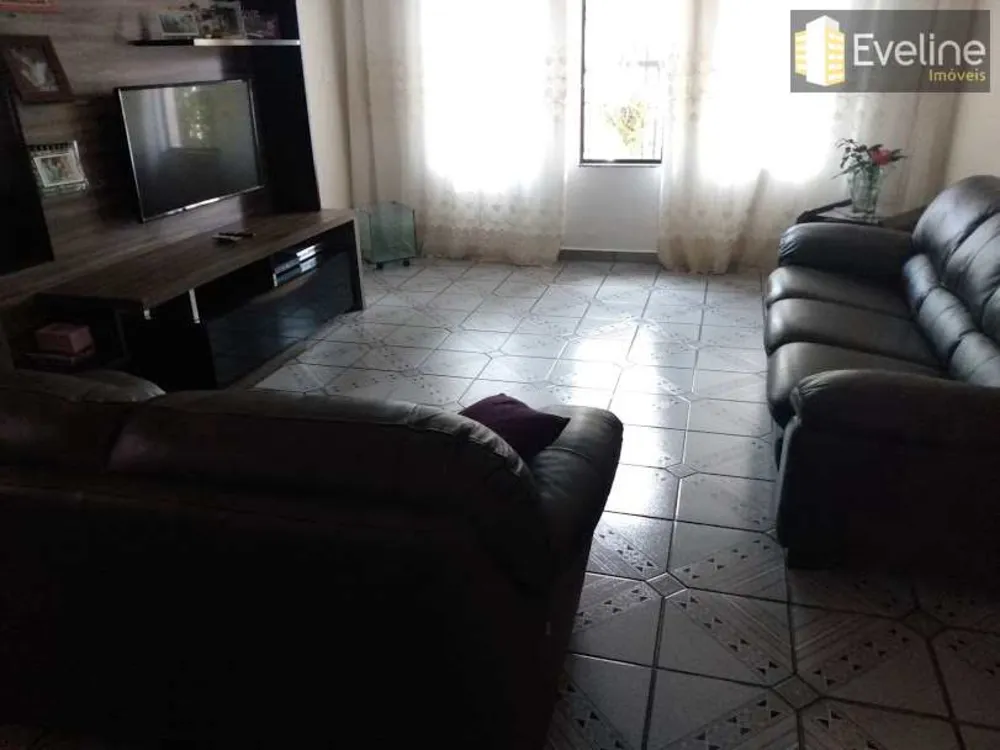 Casa, 3 quartos, 164 m² - Foto 3