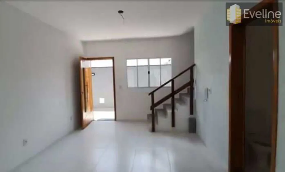 Casa, 2 quartos, 60 m² - Foto 1