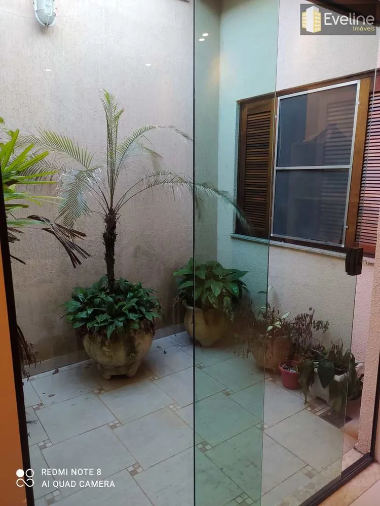 Casa, 3 quartos, 230 m² - Foto 9