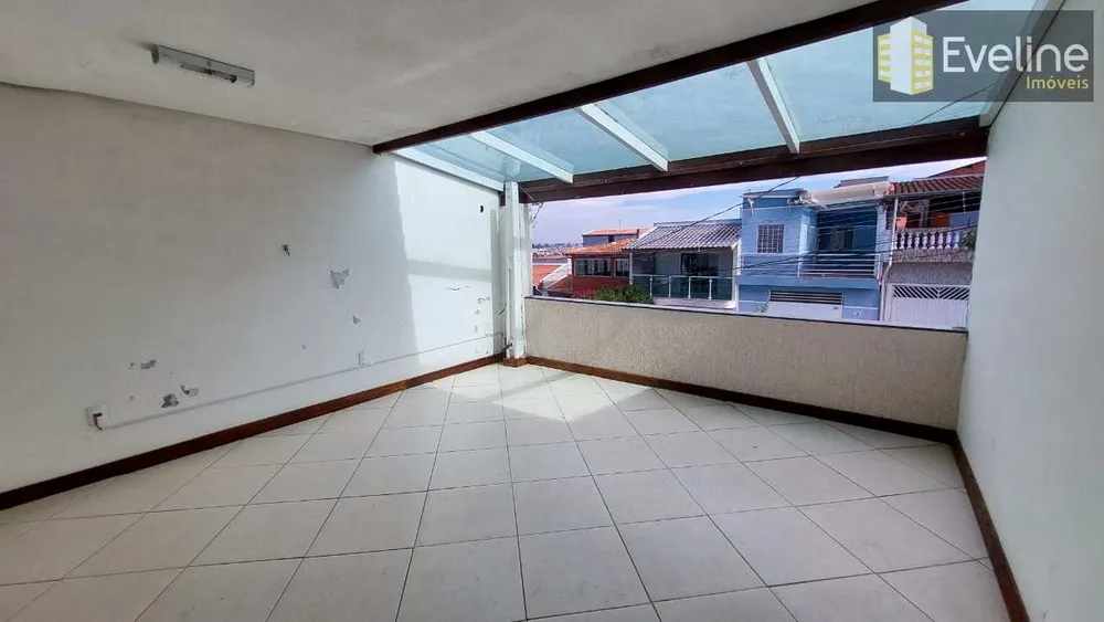 Casa, 3 quartos, 210 m² - Foto 4