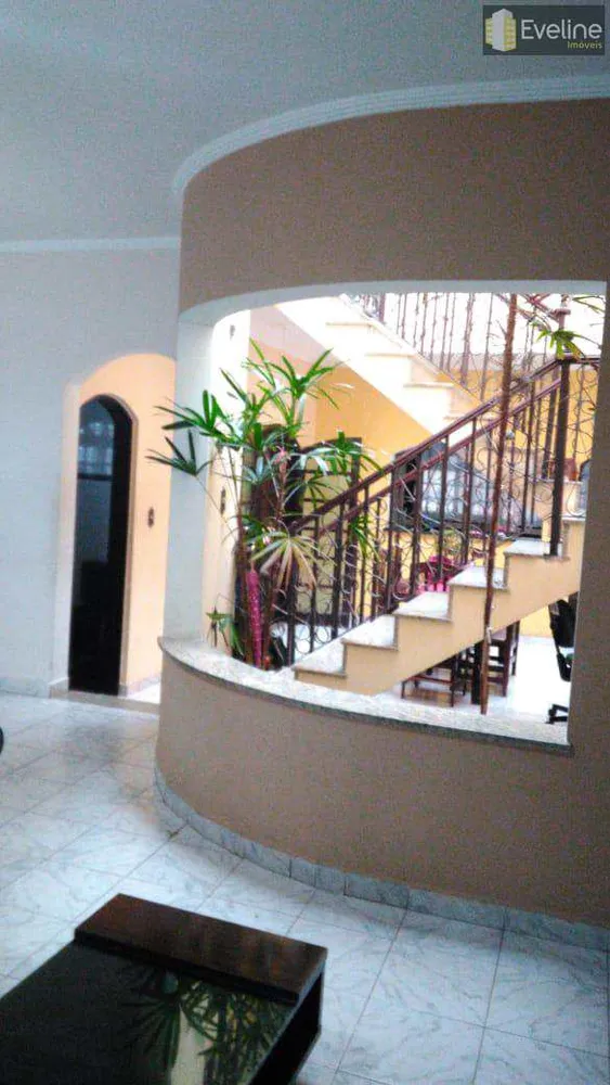 Casa, 4 quartos, 274 m² - Foto 3