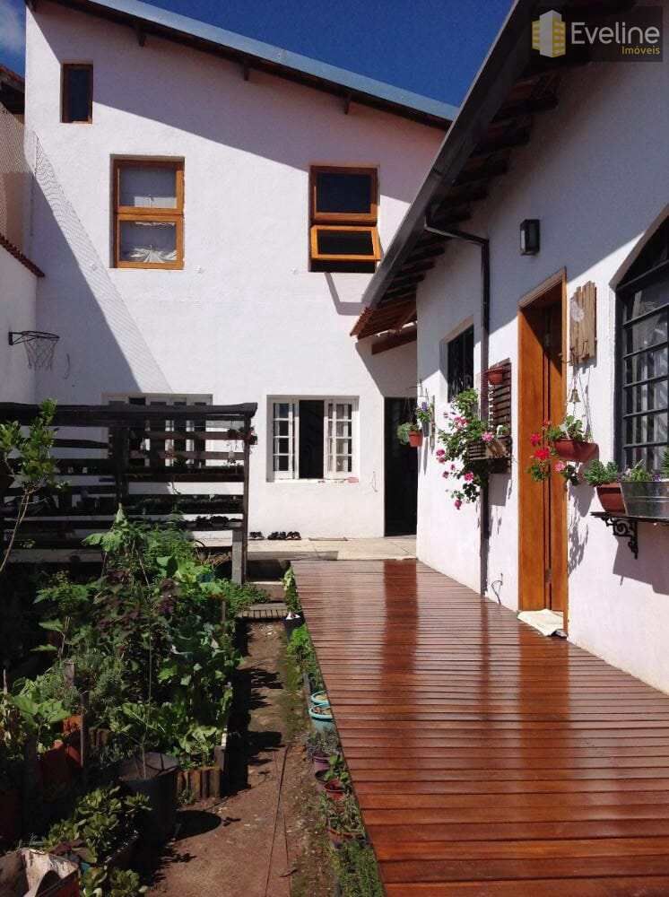 Casa, 3 quartos, 217 m² - Foto 4