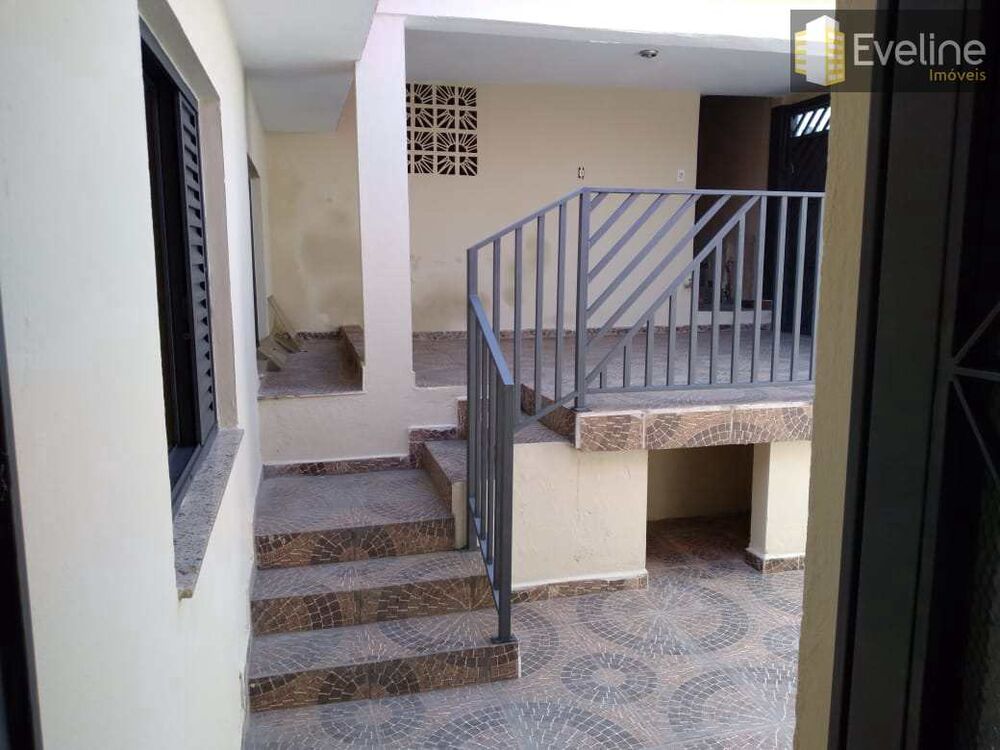 Casa, 2 quartos, 112 m² - Foto 1