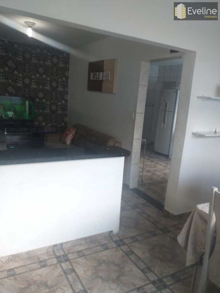 Casa, 3 quartos, 300 m² - Foto 2