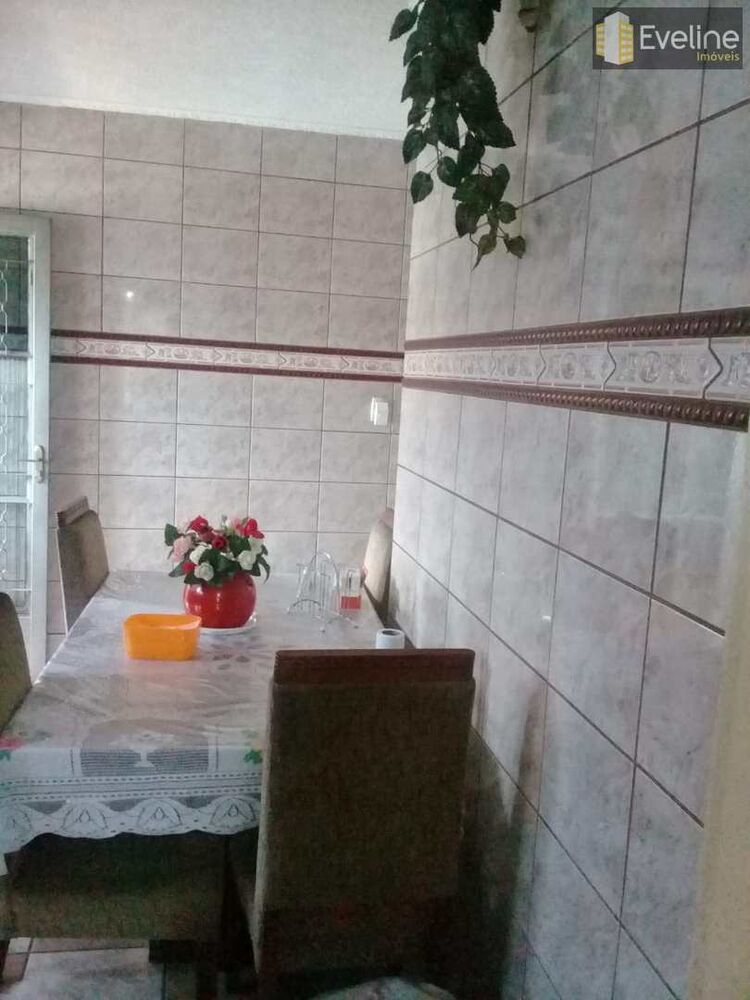 Sobrado, 2 quartos, 325 m² - Foto 4