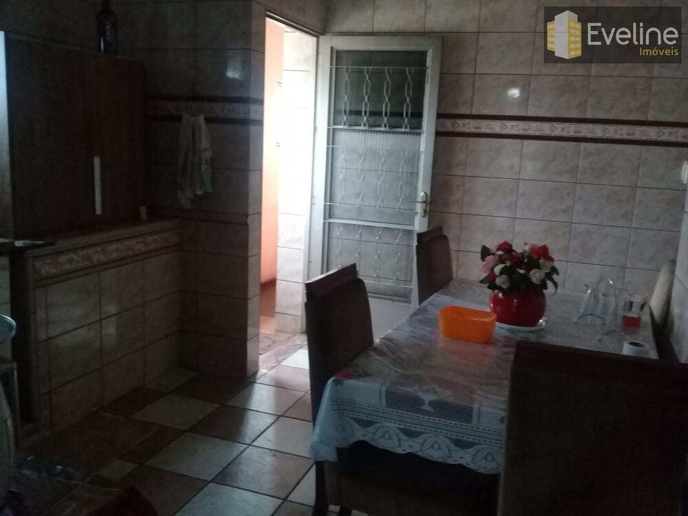 Sobrado, 2 quartos, 325 m² - Foto 5