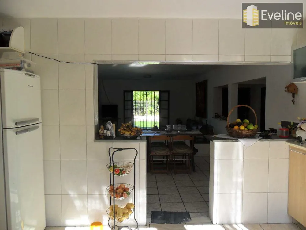 Chácara, 3 quartos, 2200 m² - Foto 4