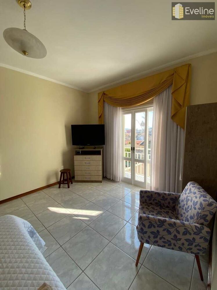 Casa, 3 quartos, 135 m² - Foto 3