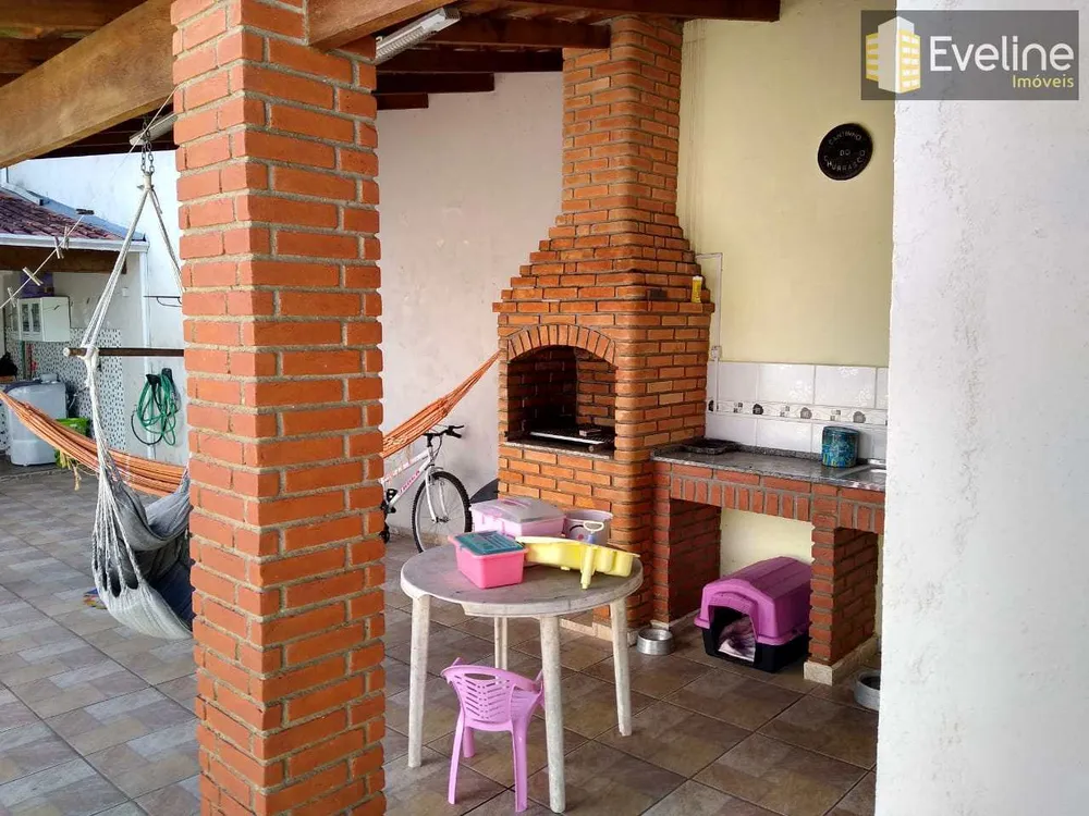 Sobrado, 3 quartos, 250 m² - Foto 2