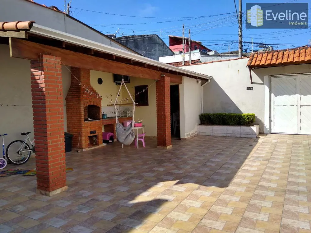 Sobrado, 3 quartos, 250 m² - Foto 1