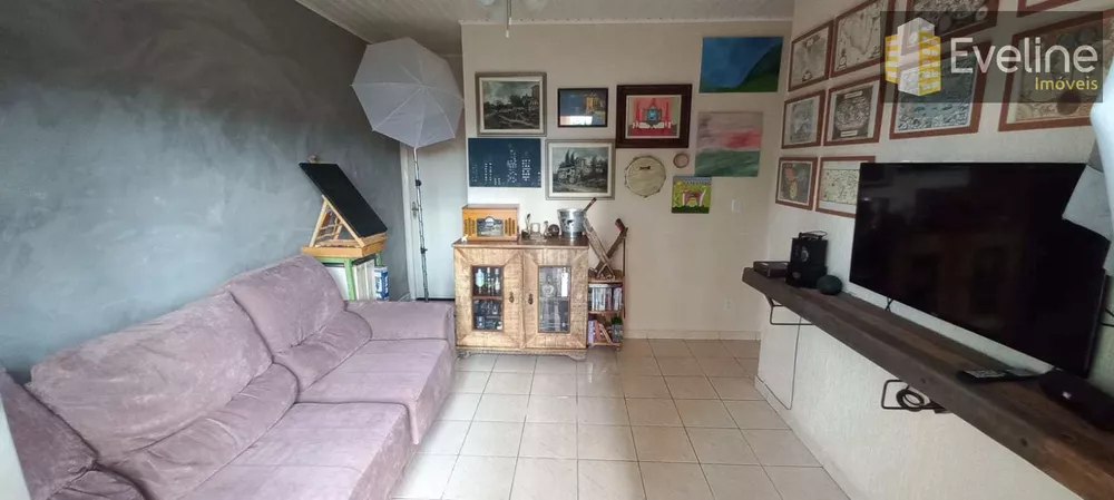 Apartamento à venda com 2 quartos, 64m² - Foto 3