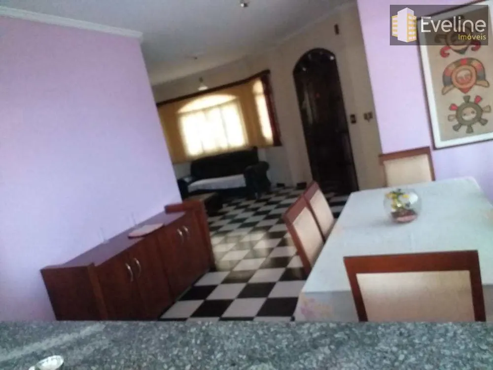 Casa, 3 quartos, 300 m² - Foto 2