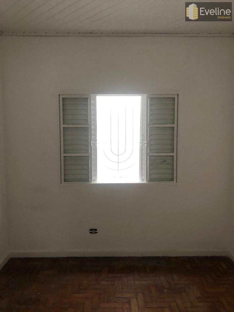 Casa para alugar com 2 quartos, 78m² - Foto 2