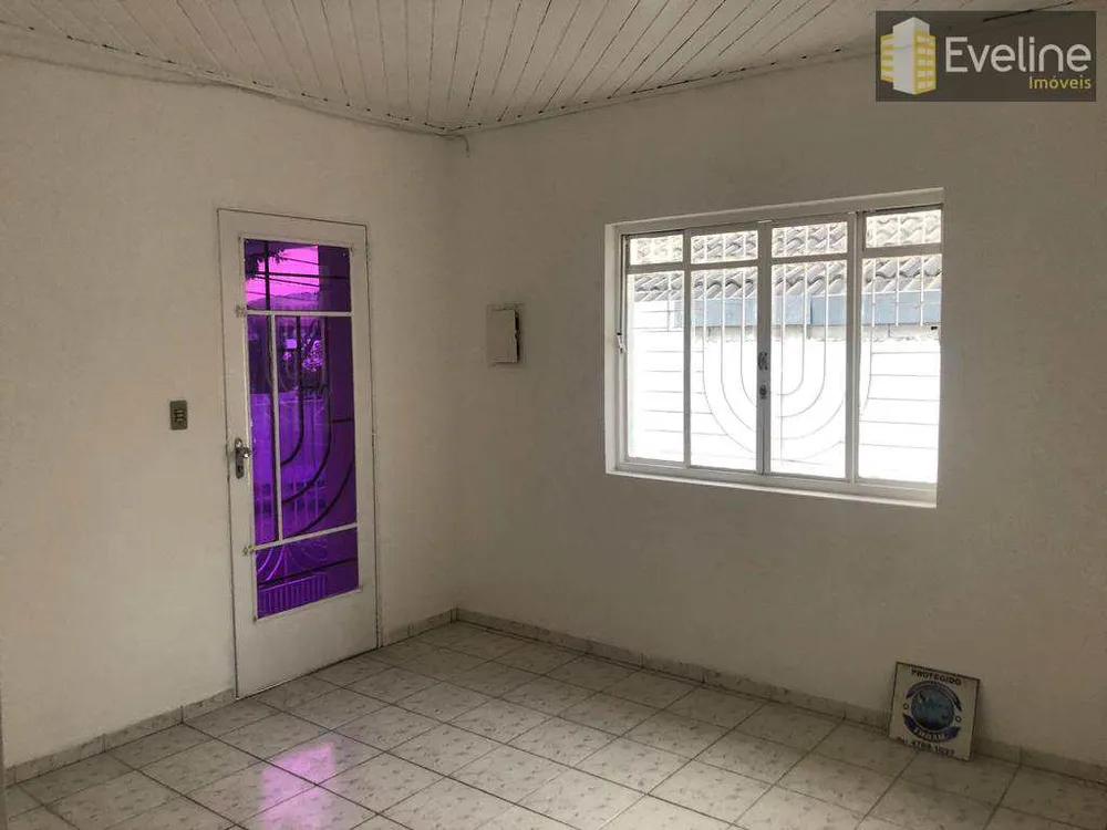 Casa, 2 quartos, 78 m² - Foto 1