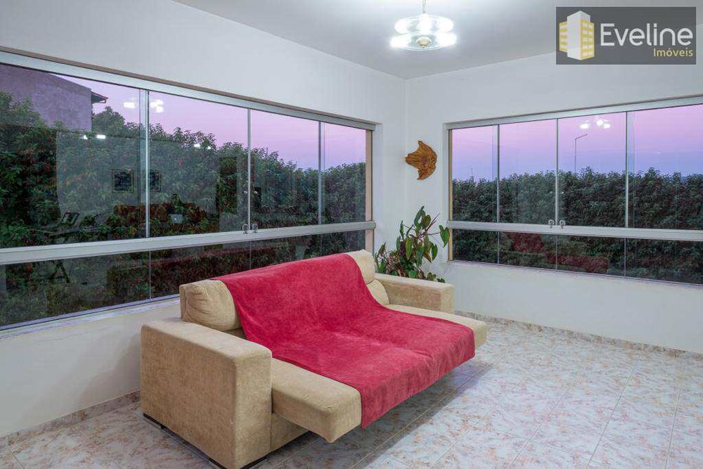 Casa, 3 quartos, 370 m² - Foto 4