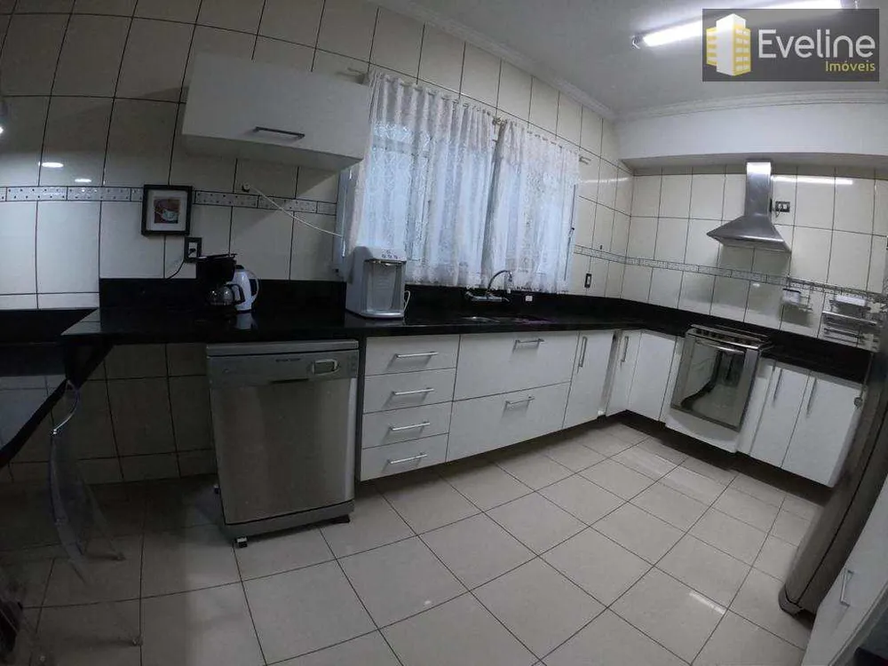Casa, 3 quartos, 300 m² - Foto 7