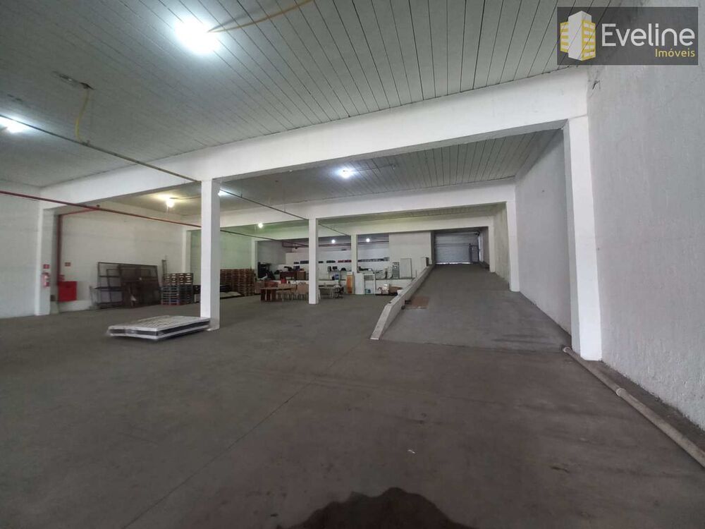 Depósito-Galpão, 750 m² - Foto 1