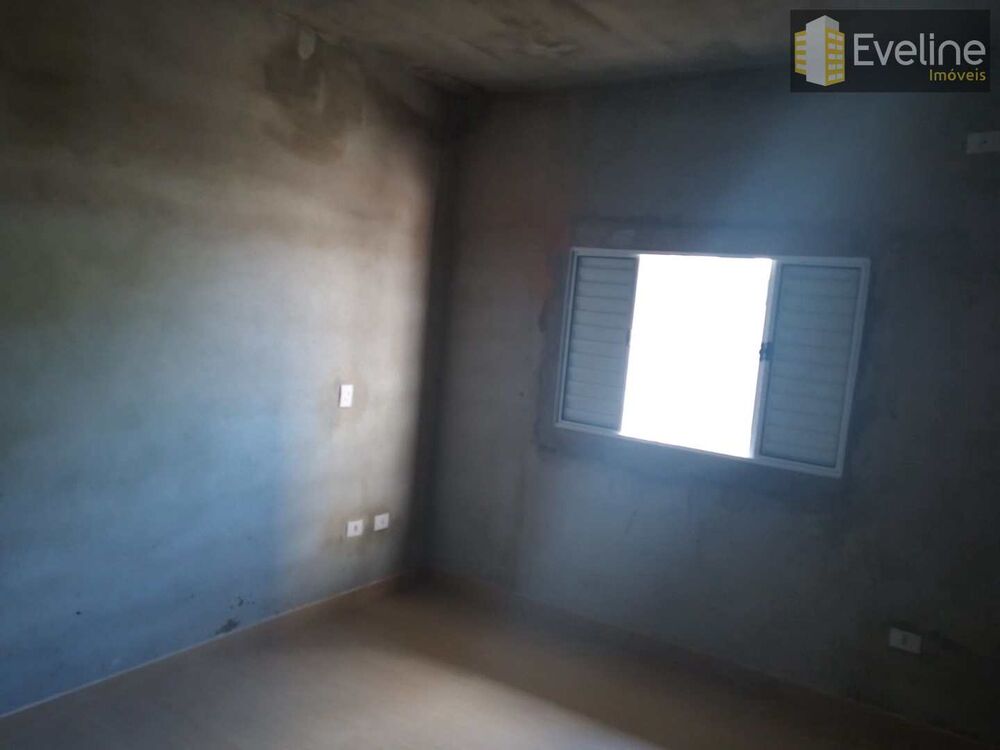 Casa, 5 quartos, 217 m² - Foto 1