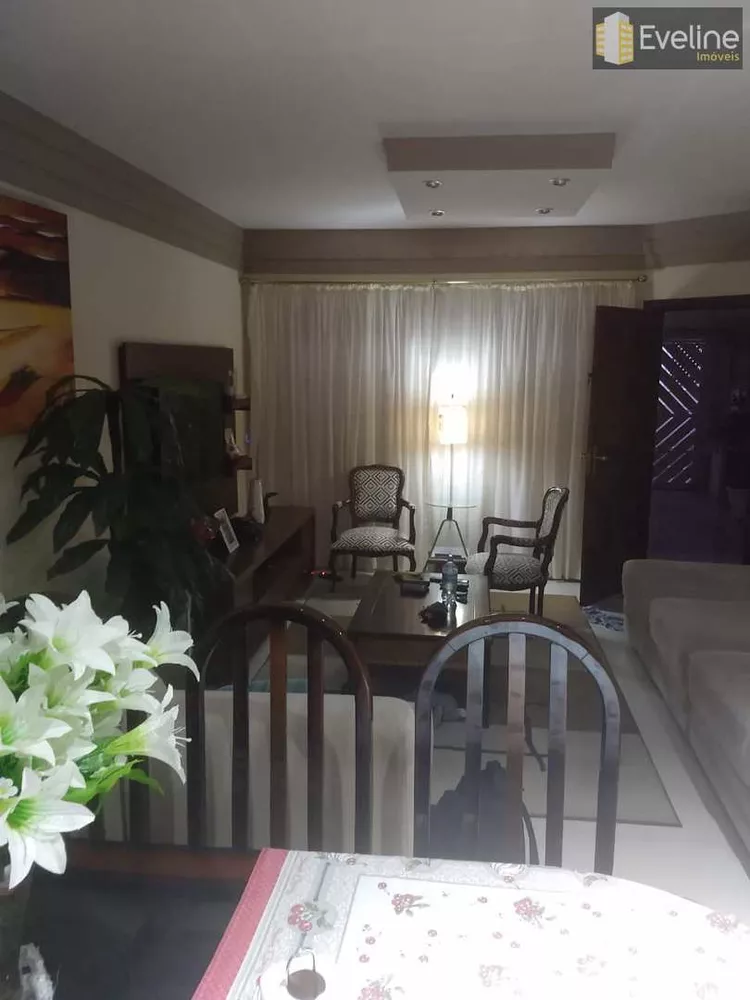 Sobrado à venda com 3 quartos, 162m² - Foto 1