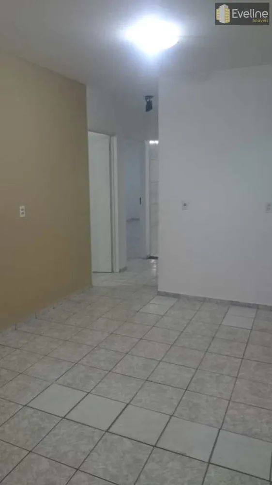 Casa, 4 quartos, 172 m² - Foto 1