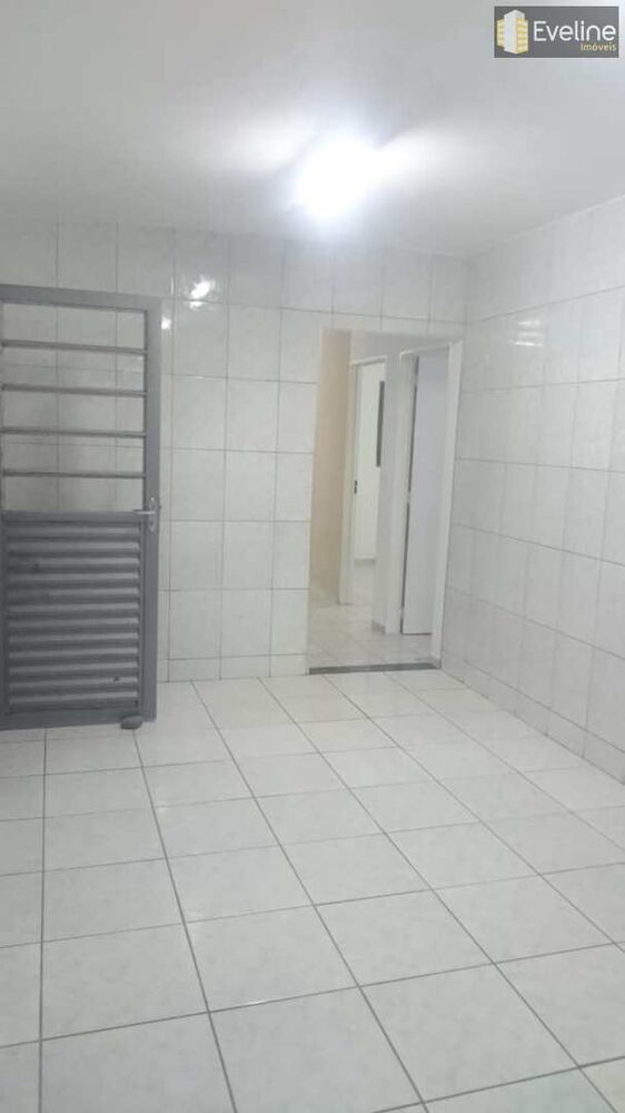 Casa, 4 quartos, 172 m² - Foto 1