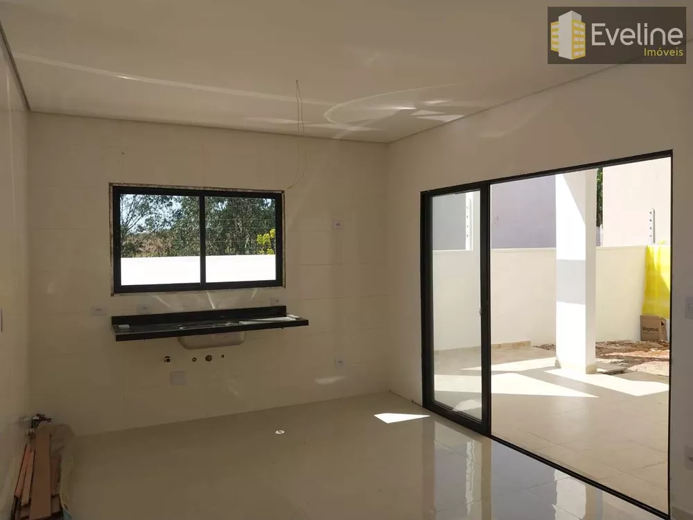 Casa à venda com 3 quartos, 150m² - Foto 6