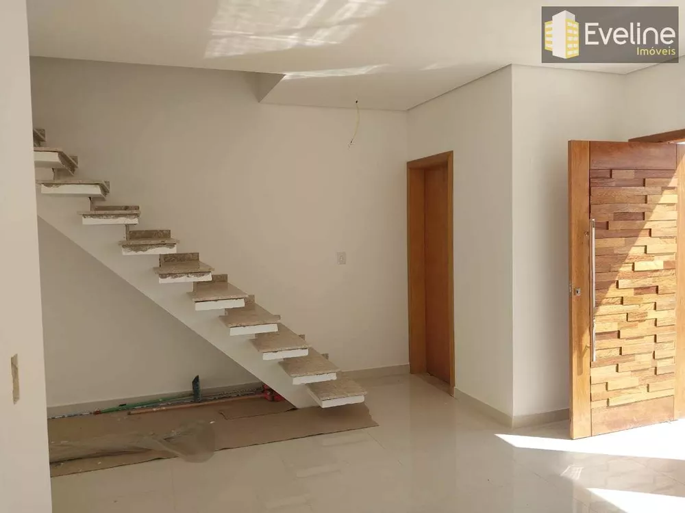 Casa à venda com 3 quartos, 150m² - Foto 4