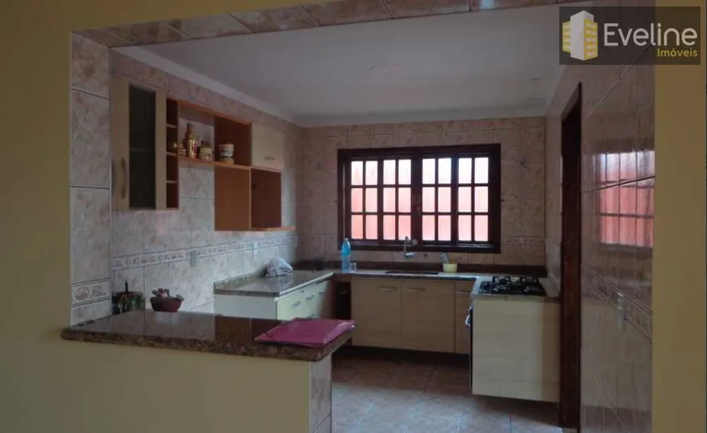 Sobrado, 3 quartos, 259 m² - Foto 3