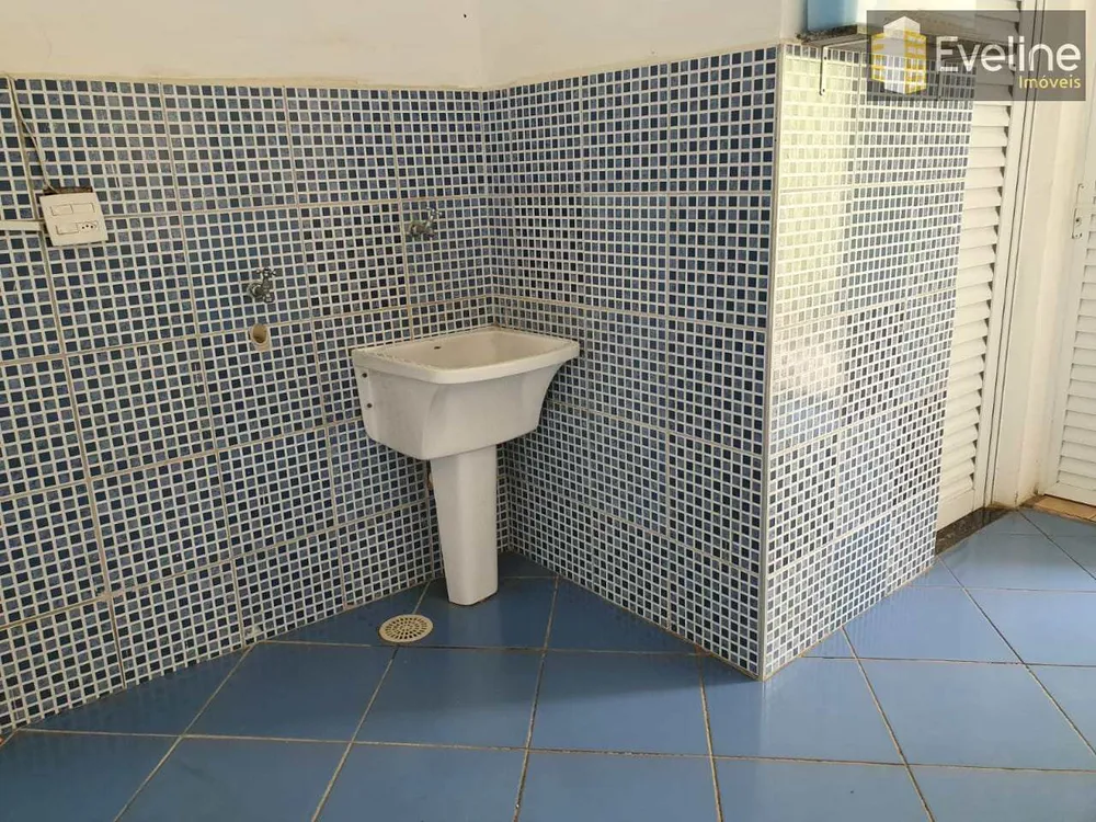 Casa, 3 quartos, 212 m² - Foto 11