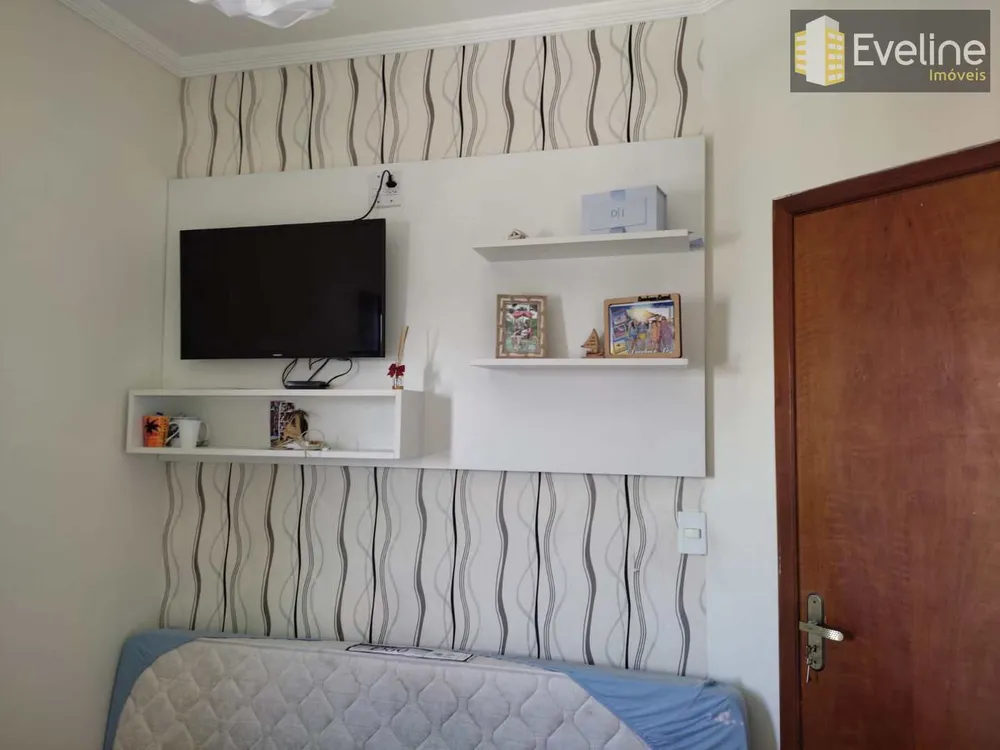 Casa, 3 quartos, 250 m² - Foto 4