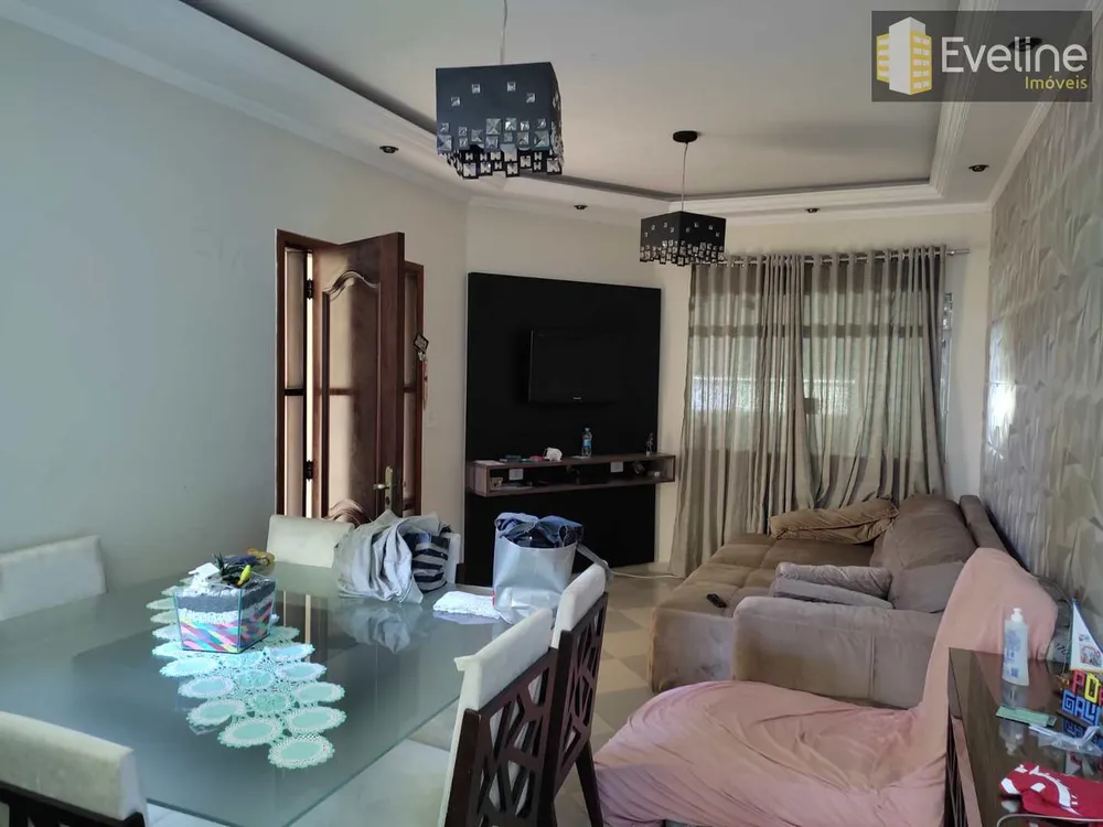 Casa, 3 quartos, 250 m² - Foto 4