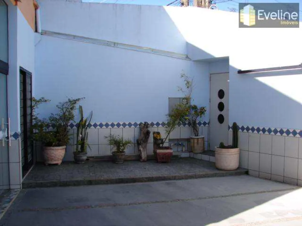 Casa, 2 quartos, 350 m² - Foto 13