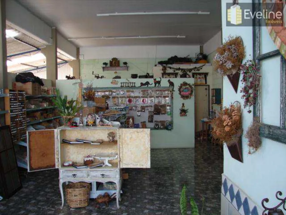 Casa, 2 quartos, 350 m² - Foto 1