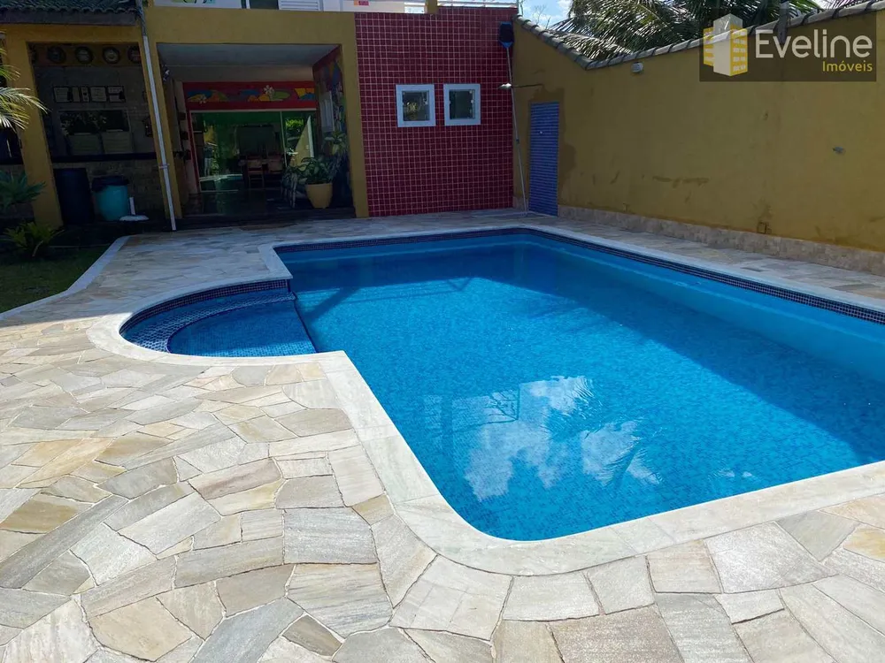 Casa, 5 quartos, 375 m² - Foto 1