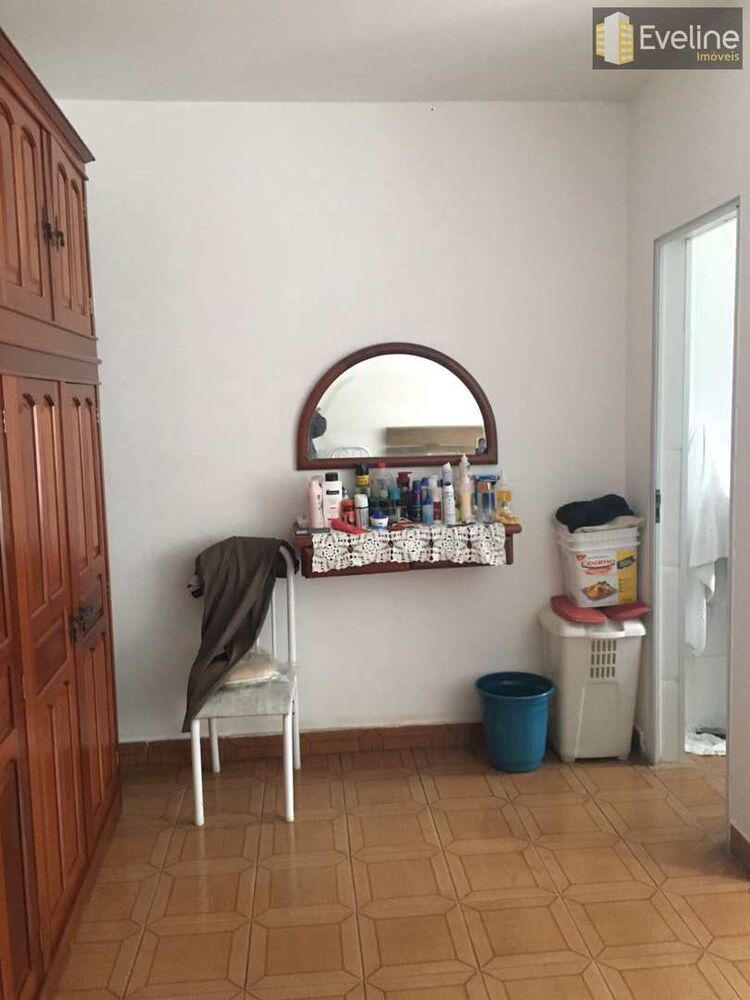 Casa à venda com 4 quartos, 158m² - Foto 10