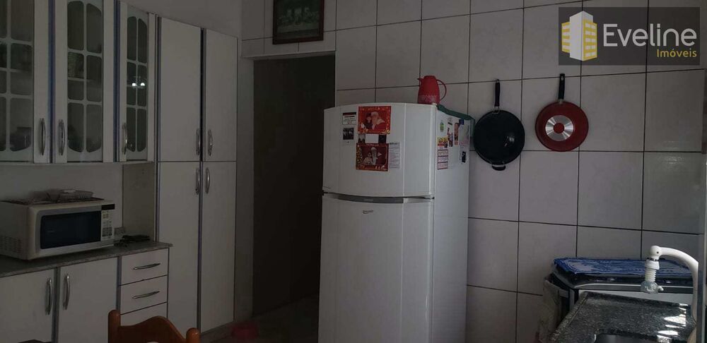 Casa, 4 quartos, 136 m² - Foto 3