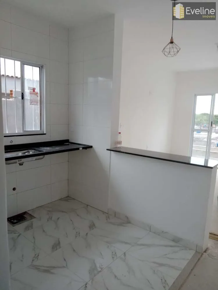 Casa, 2 quartos, 70 m² - Foto 1
