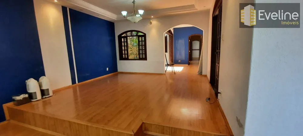 Casa, 4 quartos, 220 m² - Foto 3