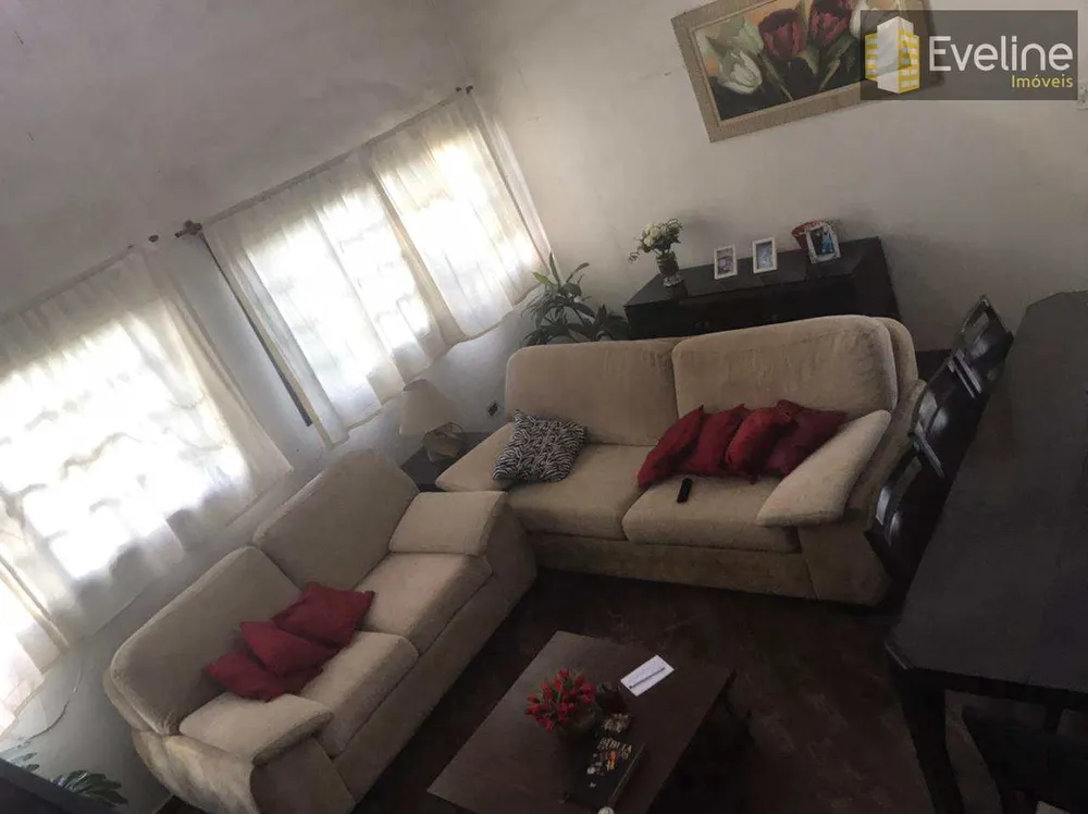 Chácara, 4 quartos, 1225 m² - Foto 2