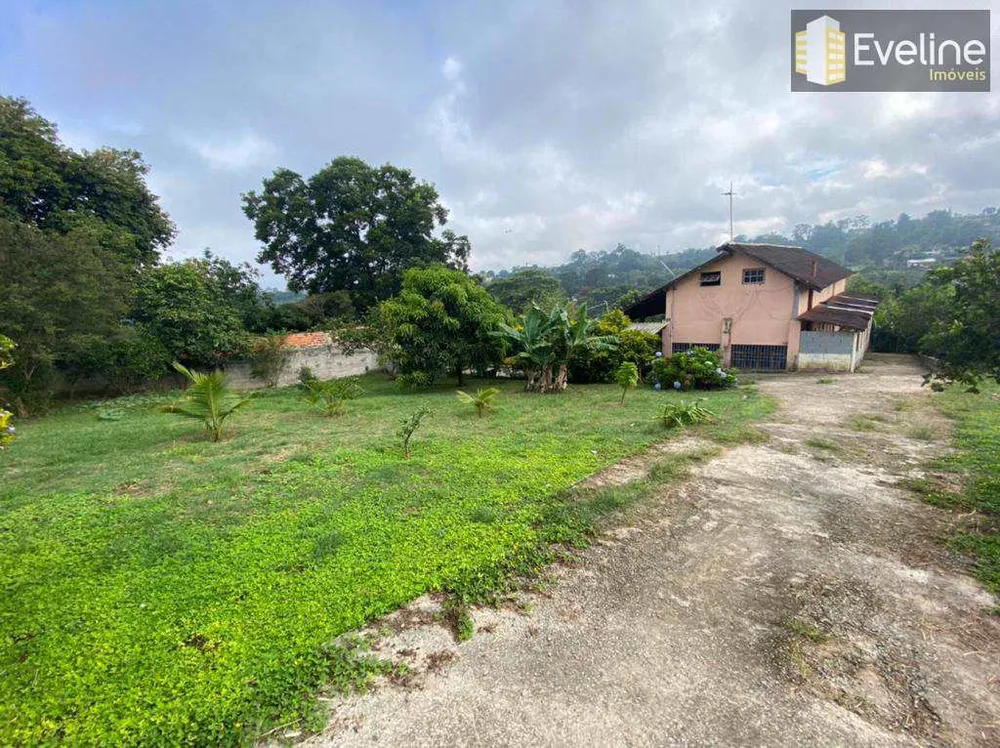Chácara, 4 quartos, 1225 m² - Foto 1
