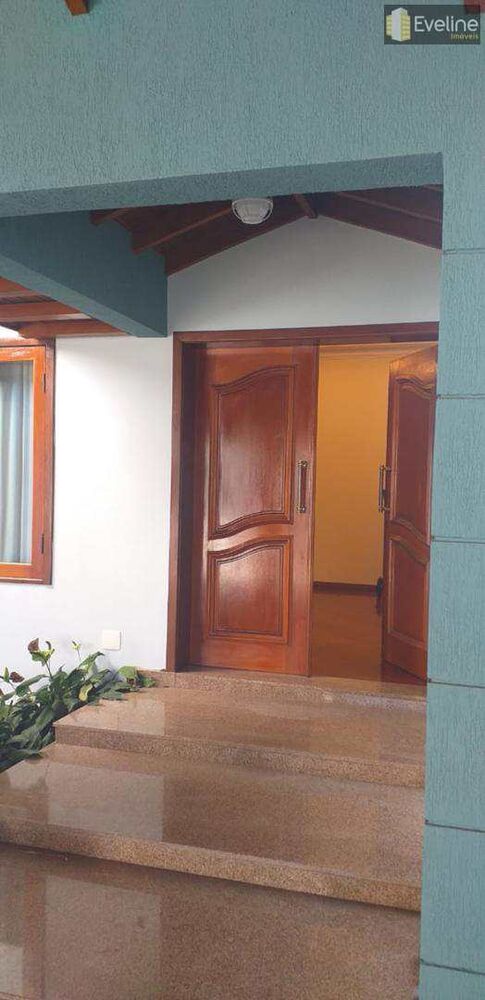 Casa, 3 quartos, 376 m² - Foto 1