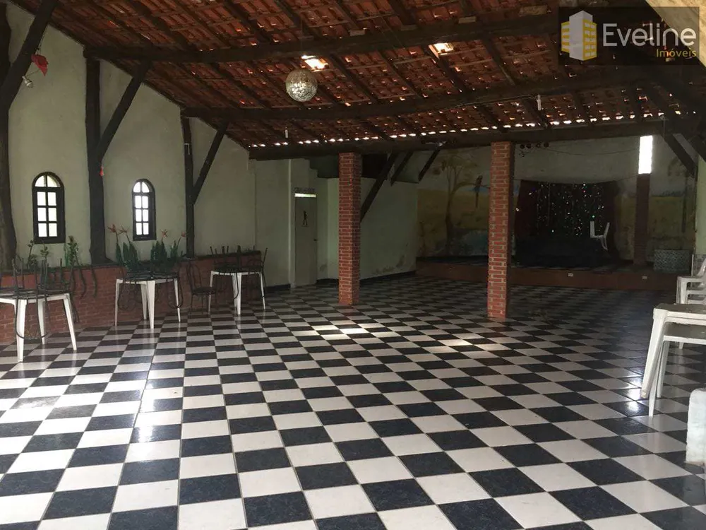 Chácara, 3 quartos, 600 m² - Foto 2