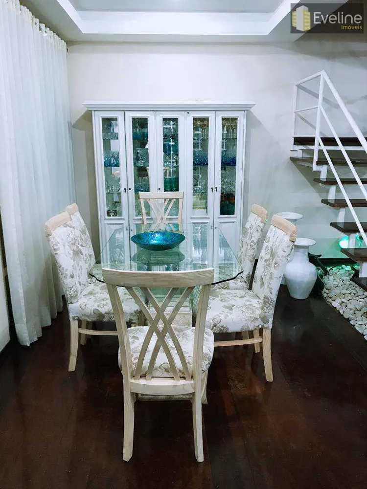 Casa, 4 quartos, 200 m² - Foto 2
