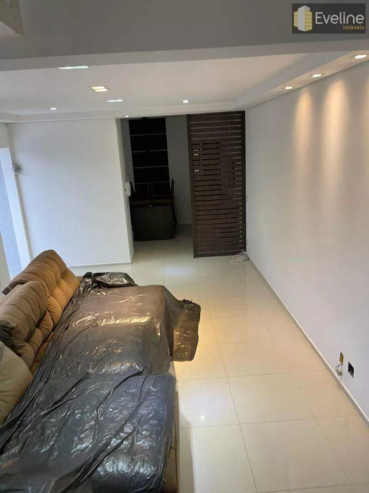 Casa à venda com 3 quartos, 200m² - Foto 3