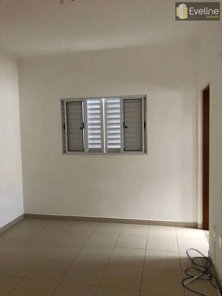 Casa, 3 quartos, 200 m² - Foto 12